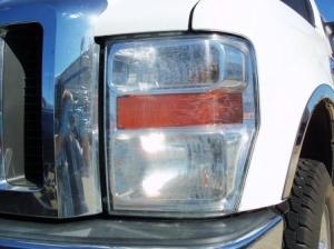 836-Truck-headlight-before-300x224[1]